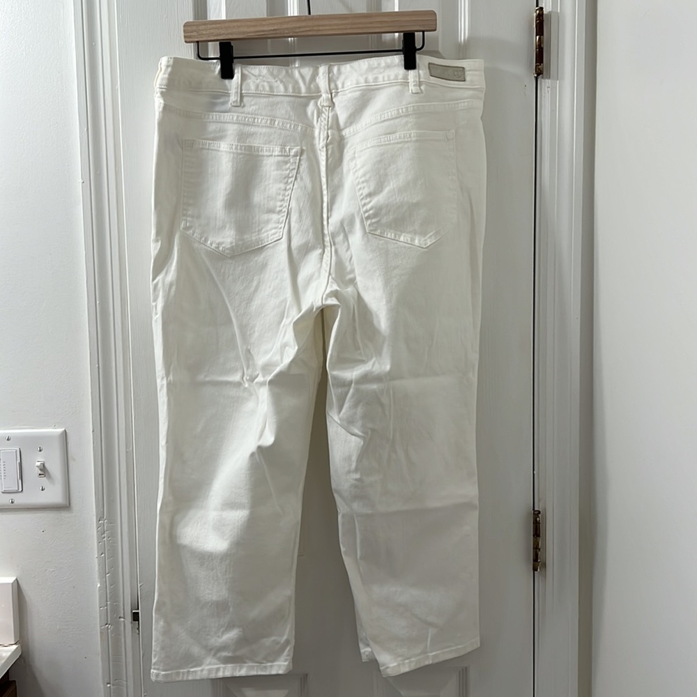 Lands End Mid Rise Crop Jean - Picture 3 of 5
